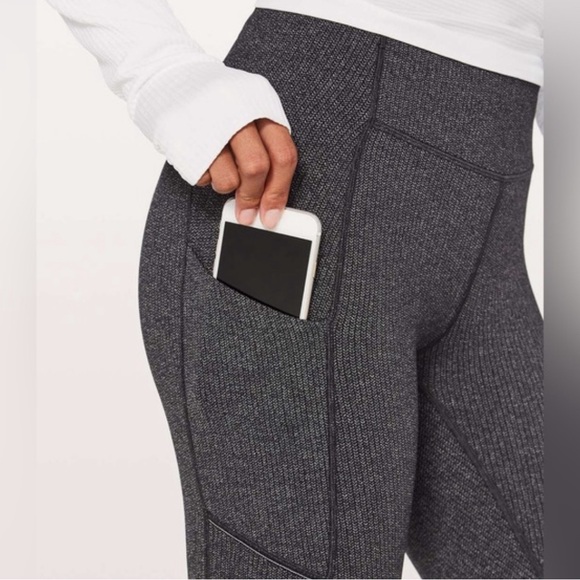 Lulu Lemon Lululemon Speed Tight IV - Picture 1 of 5